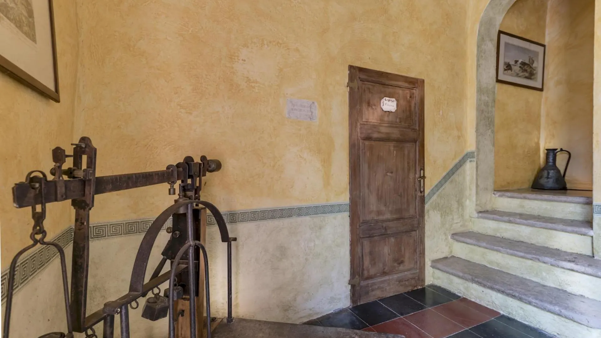 Quaint House In Murlo With Shared Pool