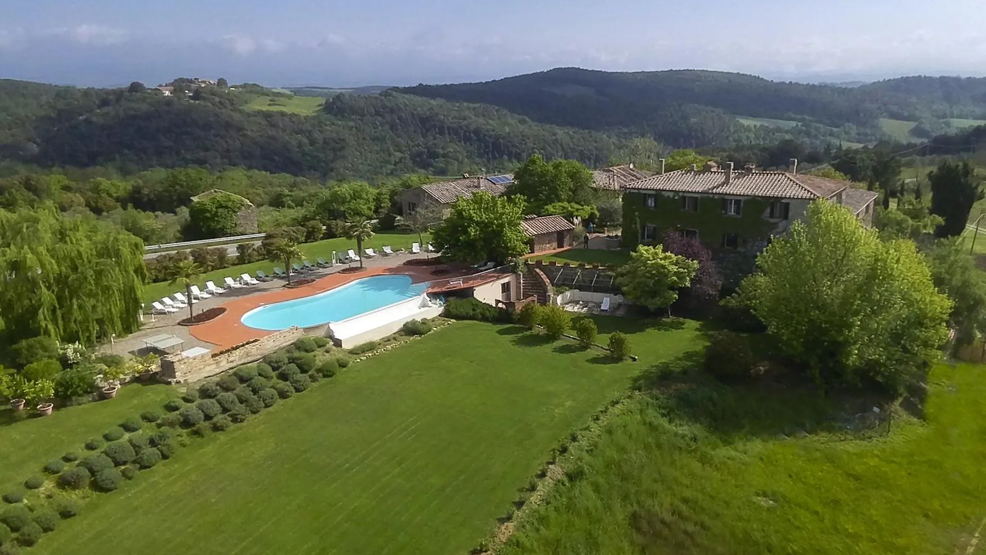 Quaint House In Murlo With Shared Pool